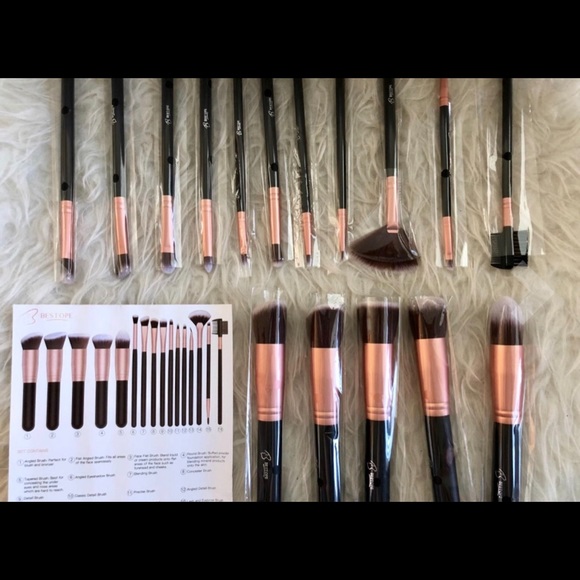 Makeup Brushes 16 PCs Makeup Brush Set - Picture 3 of 4